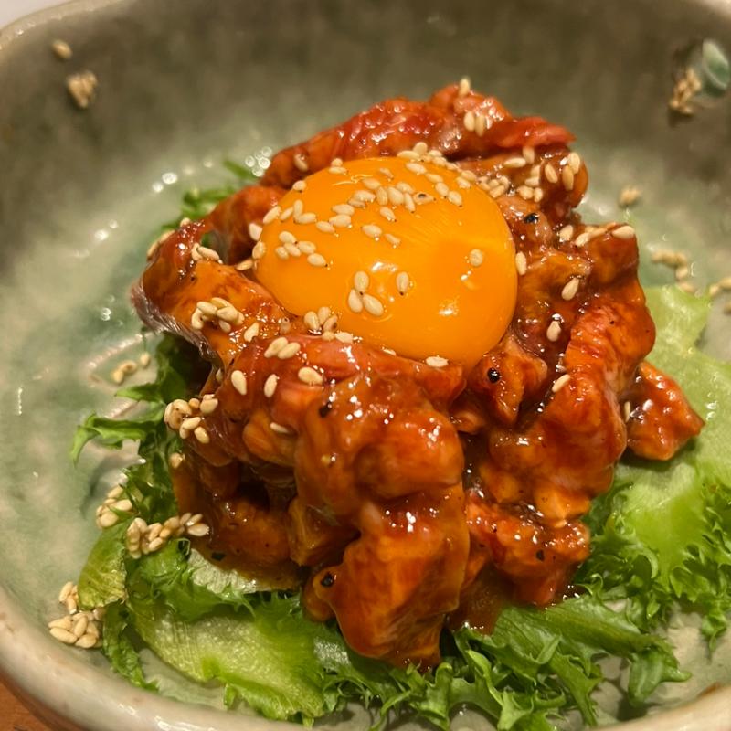 和牛ユッケ(笑や )