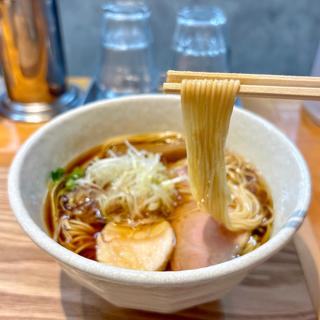 鶏醤油らぁ麺