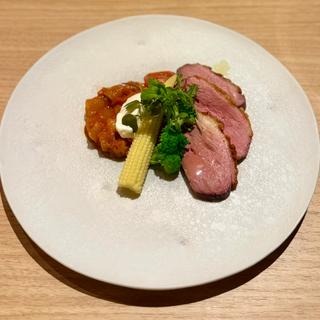 鴨肉のサラダ仕立て(locavore（ロカヴォーレ）)