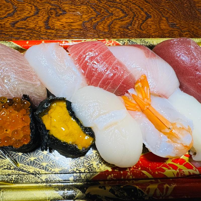 寿司(魚の市場通り)