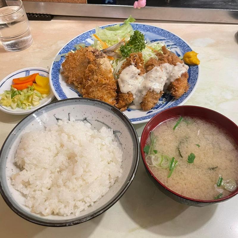 カキセット アジフライ(とんかつ あけぼの)