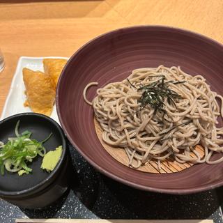 ざるそばといなり寿司