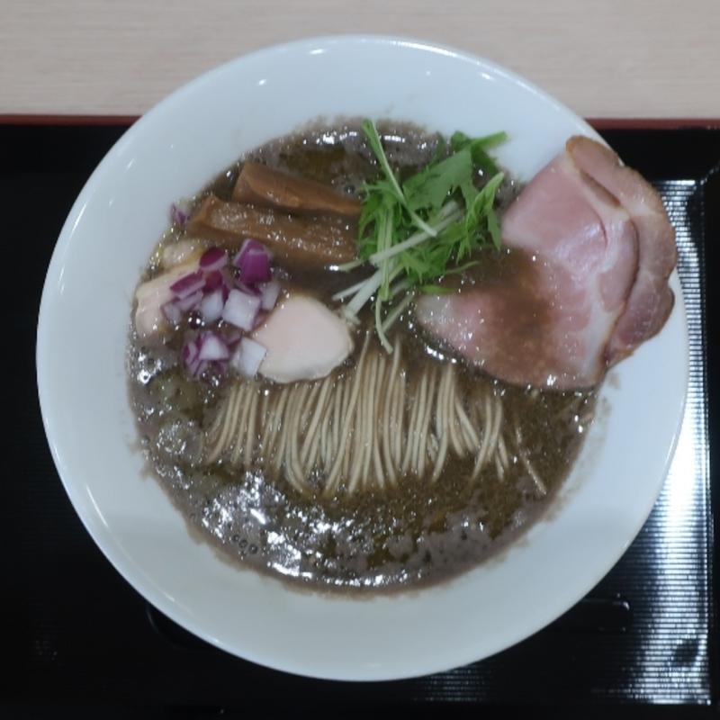 イカ煮干しそば(けのひ)