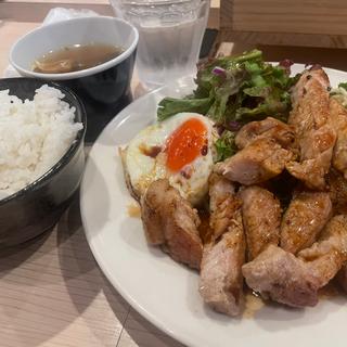 トンテキ定食