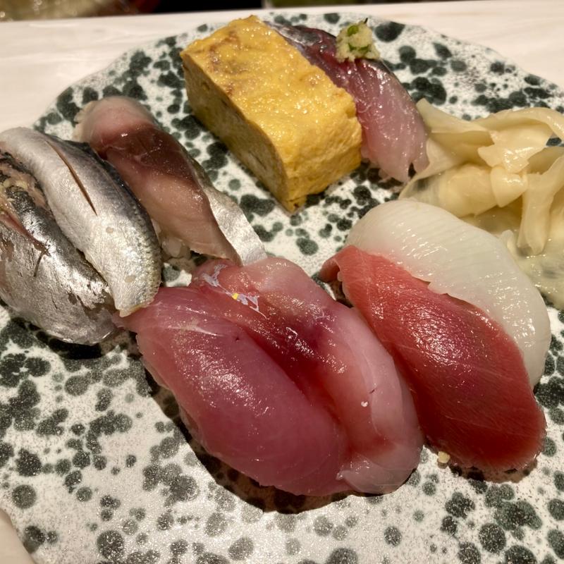 握り6貫、光物3貫(立喰寿司 佐渡弁慶)