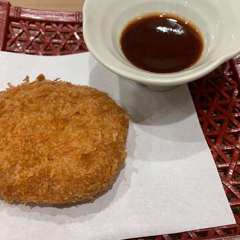 三島コロッケ(沼津魚がし鮨 三島駅北口店)