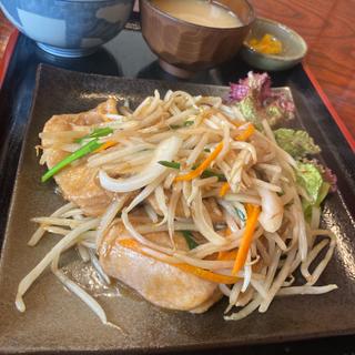 豚生姜焼き定食