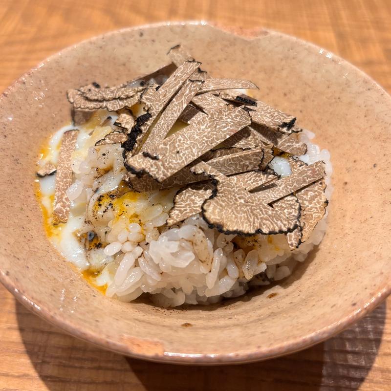 トリュフ玉子かけ御飯(tsugumi)