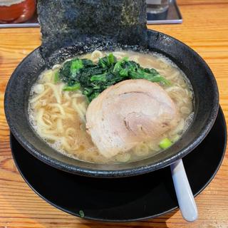 濃厚とんこつラーメン(むしゃむしゃ)