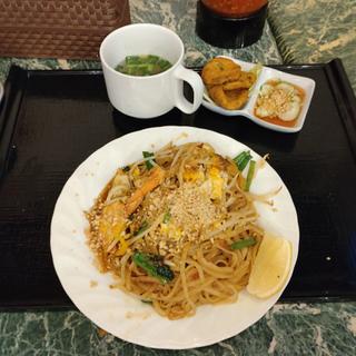 パッタイ(タイレストランメサ)