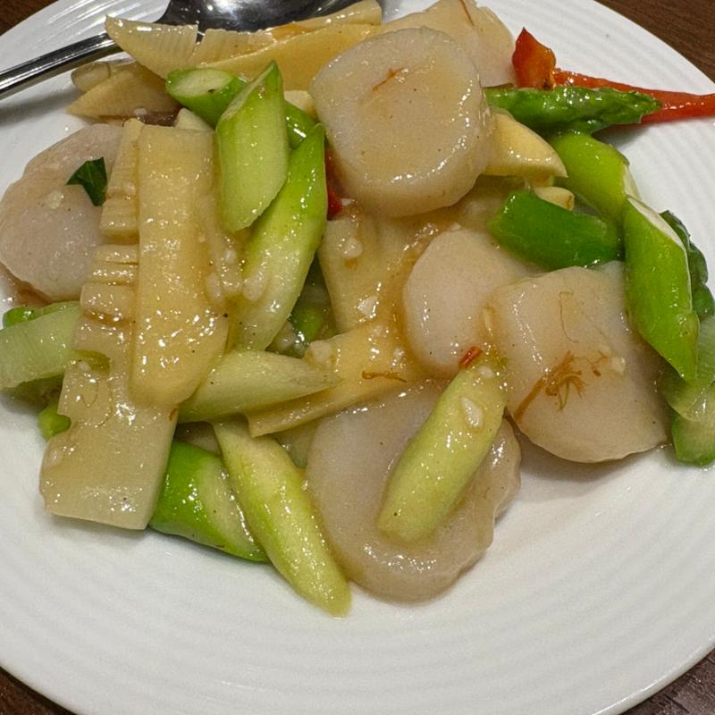 ホタテとアスパラ炒め(梅蘭 イオンモール東久留米店 )