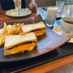 ボロネーゼとツナのとろーりチーズサンド