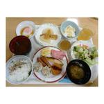 朝食