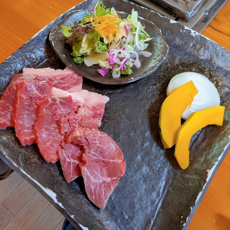 和牛盛り合わせセット(ログハウス びび )