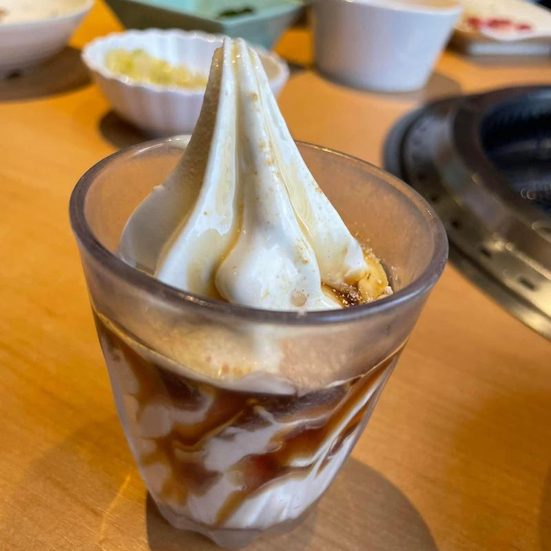 黒蜜きなこソフト(焼肉きんぐ 仙川店)