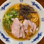 ストロング豚骨醤油ラーメン