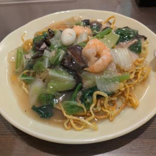 炒麺（チャーメン）上海風あんかけ焼きそば(手打餃子房 龍華 （テウチギョウザボウ リュウカ）)