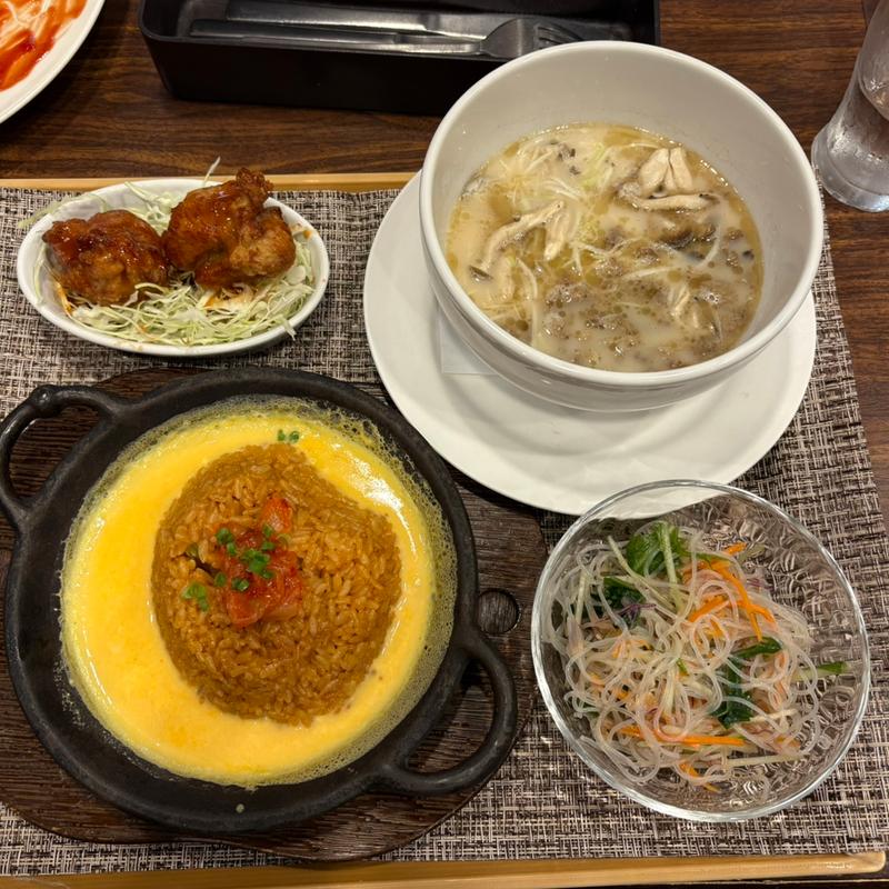 鉄板まぜまぜチャーハンの韓流膳(ジョナサン 川口駅前店)