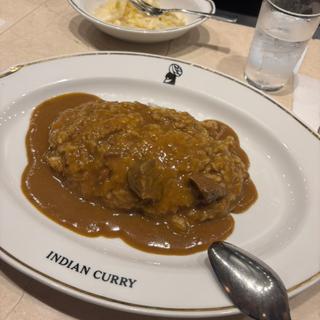 カレー　ご飯、ピクルス大盛り