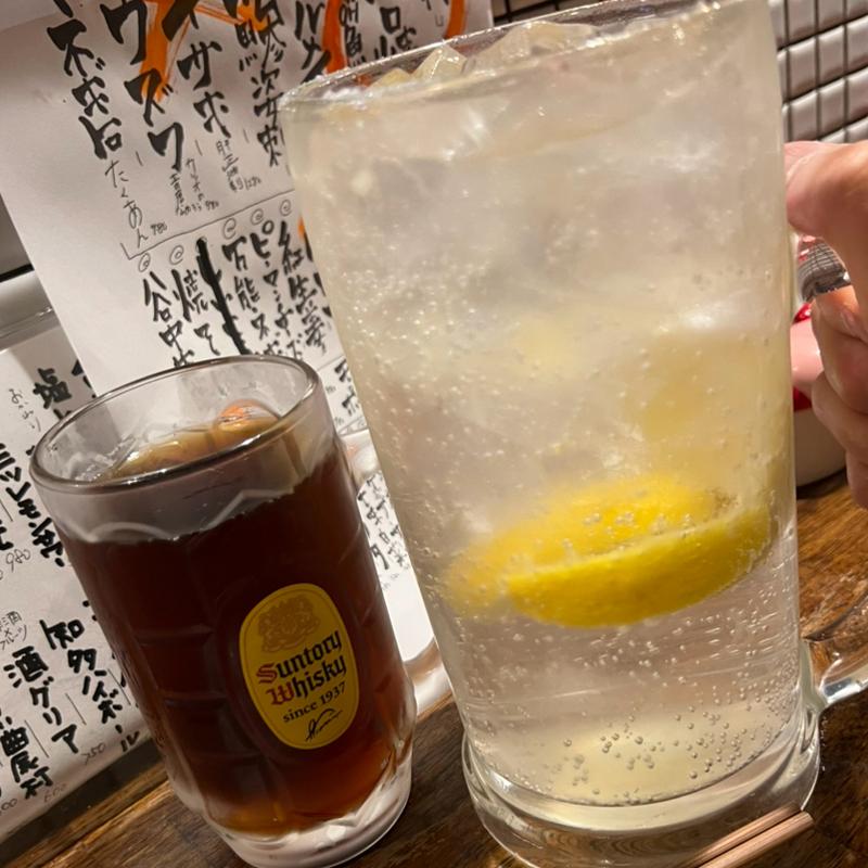 BIGレモンサワー　烏龍茶(ベロ焼きピカソ)