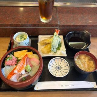 ランチ海鮮丼