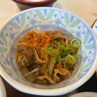 牛皿定食¥680+牛小鉢¥180