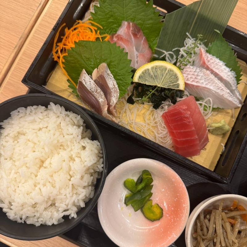 刺身定食(個室居酒屋 海鮮料理 さかなや道場 西葛西駅北口店)