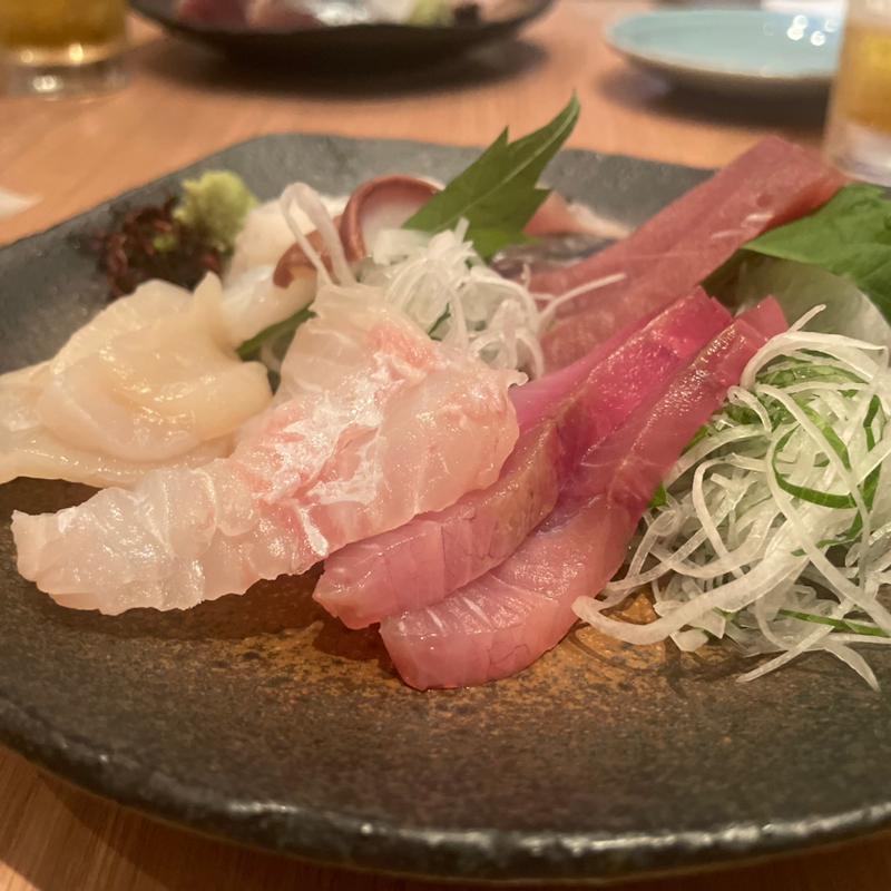 刺身盛り合わせ(はた（凧）)