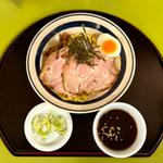 チャーシューザルらーめん