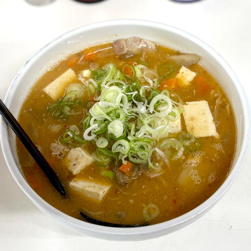 どんころらぁめん(どんころらぁめん 月寒東店 )