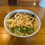 肉うどん+ごぼう天