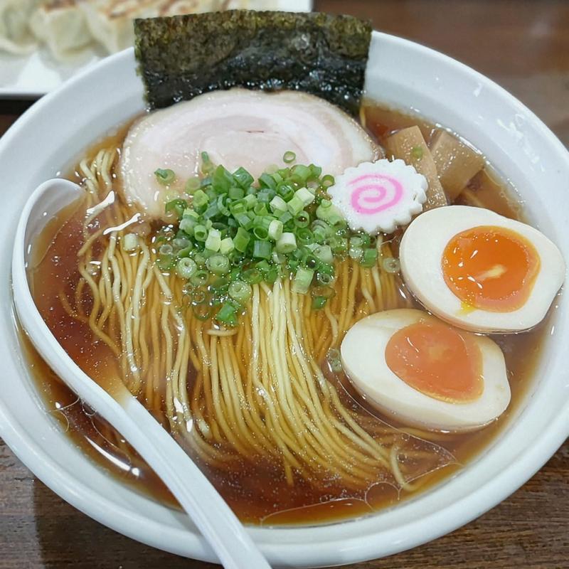 昔ながらのラーメン 味玉(麺や六八)