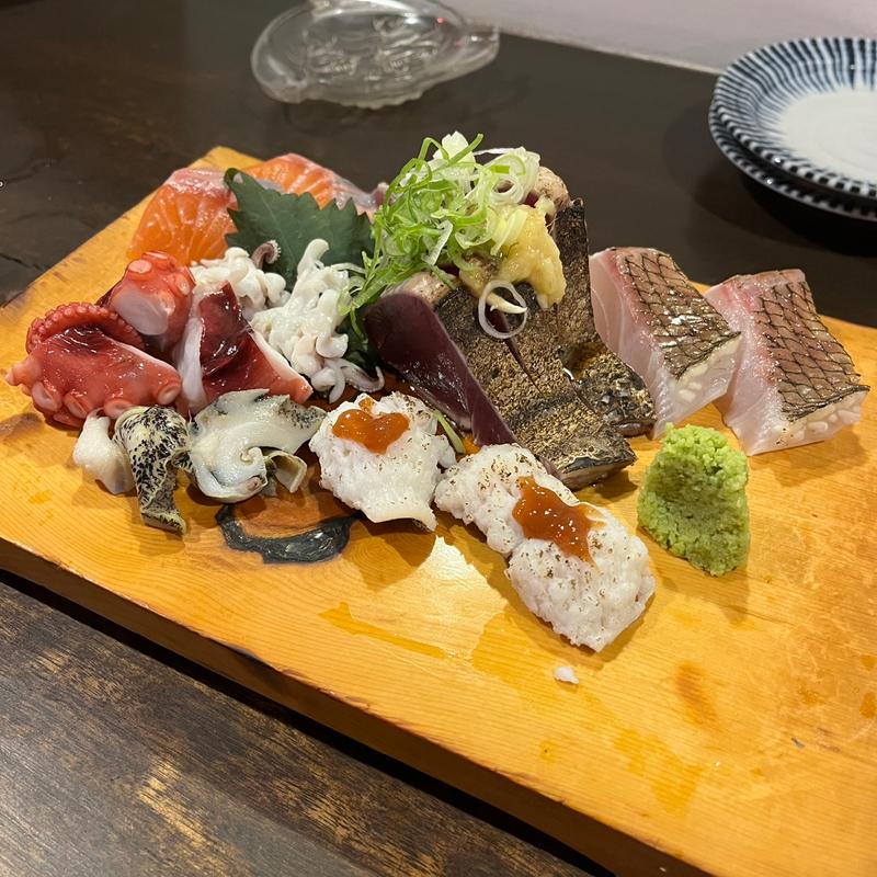 刺身盛り合わせ(いざかや 恋地獄)