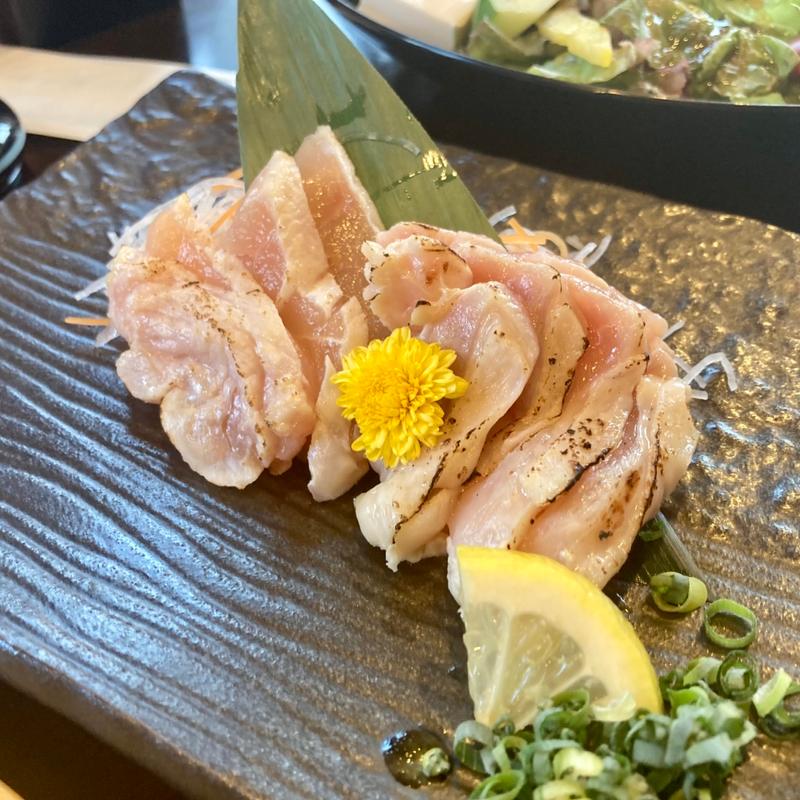 おすすめの鶏刺し(信玄)