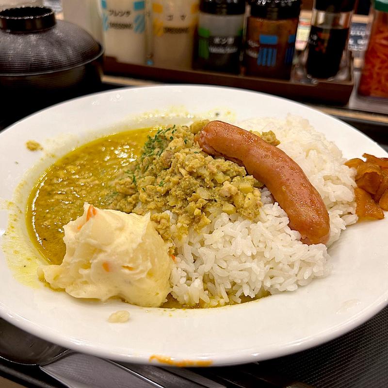 ドライグリーンカレー ソーセージポテサラ(松屋 仙台中央店 )