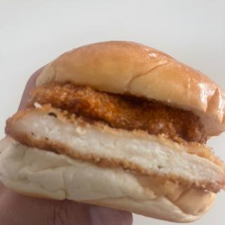 マスタードチキンカツバーガー
