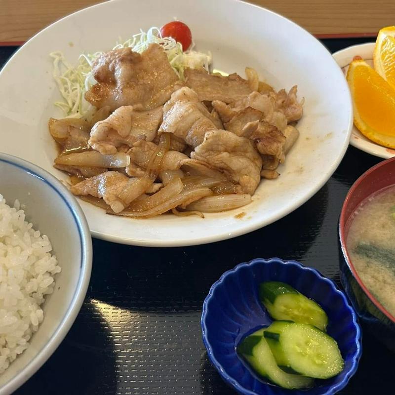 豚カルビ生姜焼き(お食事処ふじ)