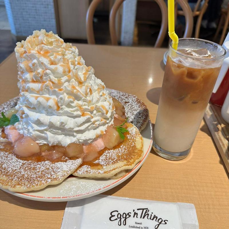 白桃パンケーキ(Eggs 'n Things お台場店)