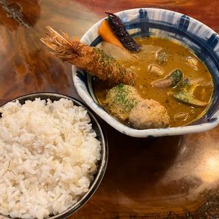 実家の鶏摘み入れ団子ときのこカレー