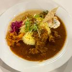 コヨーテ特製牛スジカレー