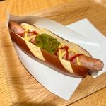 ホットドッグ　チューリンガー(ケーニッヒ 手作りハム・ソーセージの店)