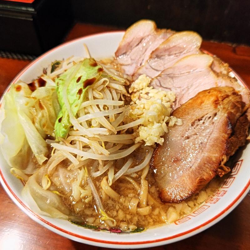 背脂醤油とんこつ＋チャーシュー(らーめん港南家)