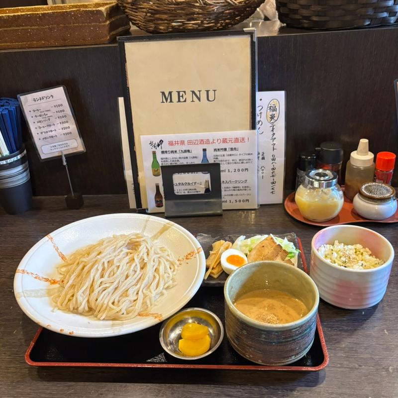 ごまだれつけ麺　高菜飯(福寅)