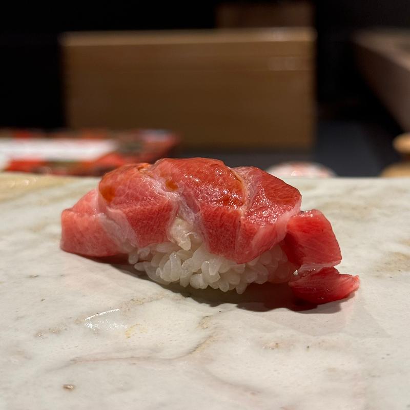 大とろ(寿司 向月 bekkan)