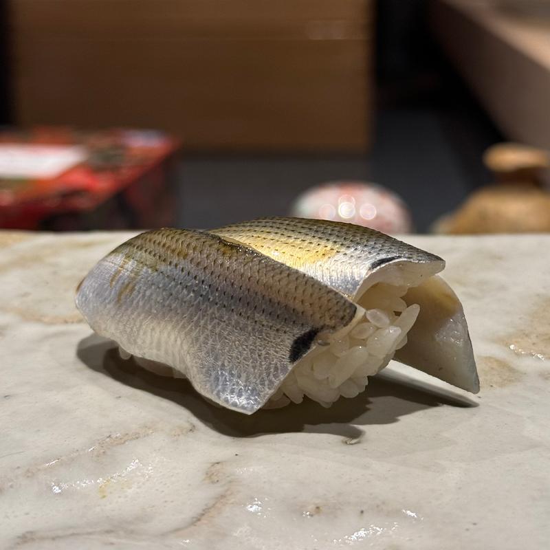 新子(寿司 向月 bekkan)