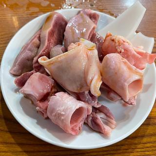 二種盛り(ホルモン焼 はせ川)