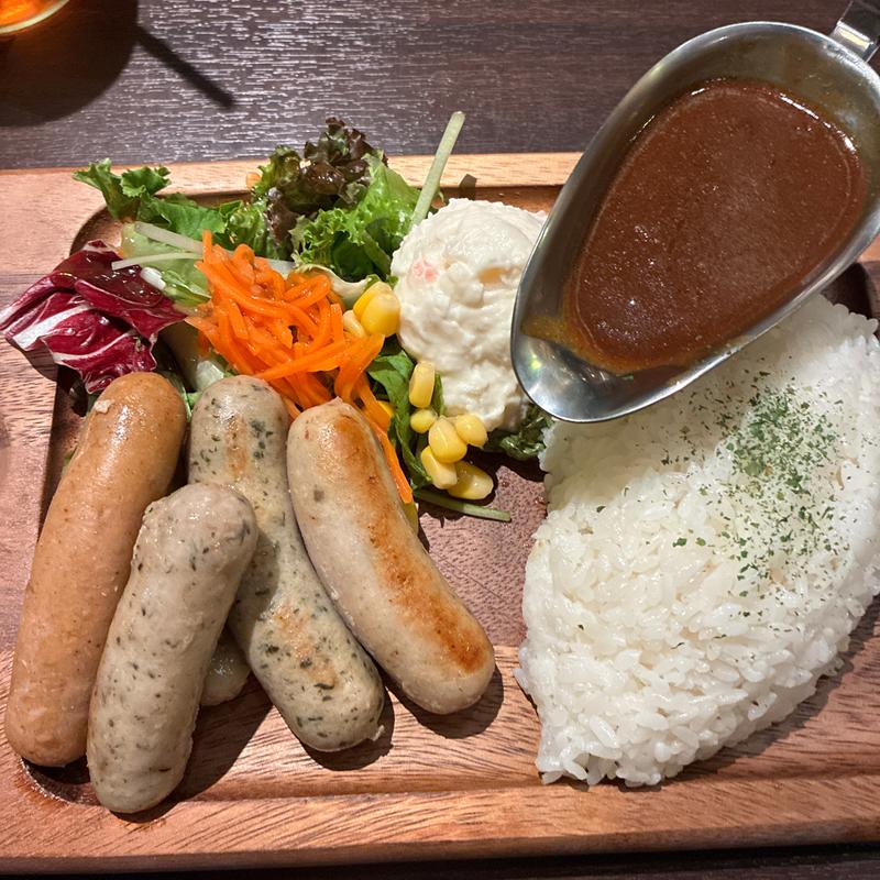 5種生ソーセージカレープレート(レッカー ベルヴュオフィス店)