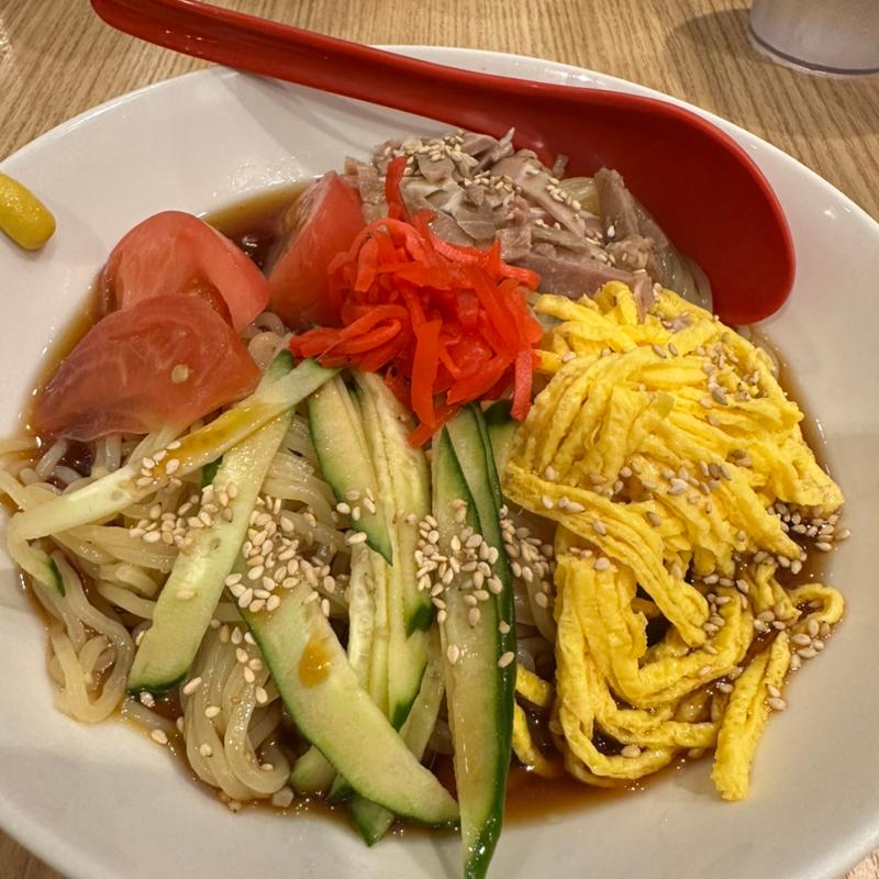 冷やし中華(ぎょうざの店 ひょうたん ミント神戸店)