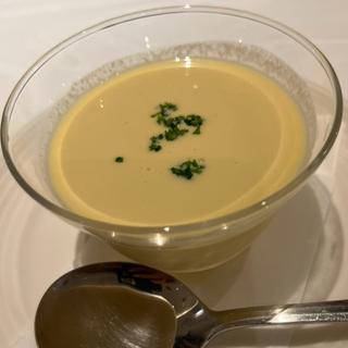 ・とうもろこしの冷製スープ