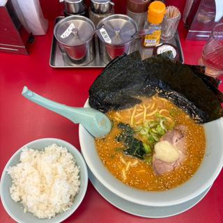 特製味噌ラーメン　半ライス